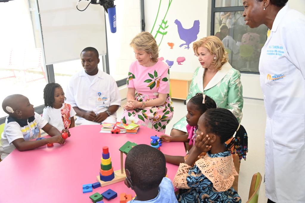 VISITE DE SA MAJESTE LA REINE DE BELGIQUE A L’HME DE BINGERVILLE